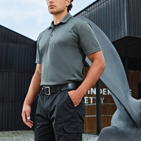 Premier: Estilo y profesionalismo para sus uniformes de trabajo