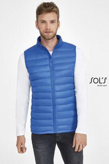 Hombres Wilson en blanco y negro