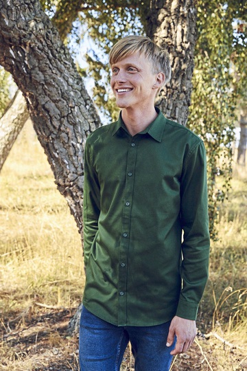 Camisa de sarga para hombre