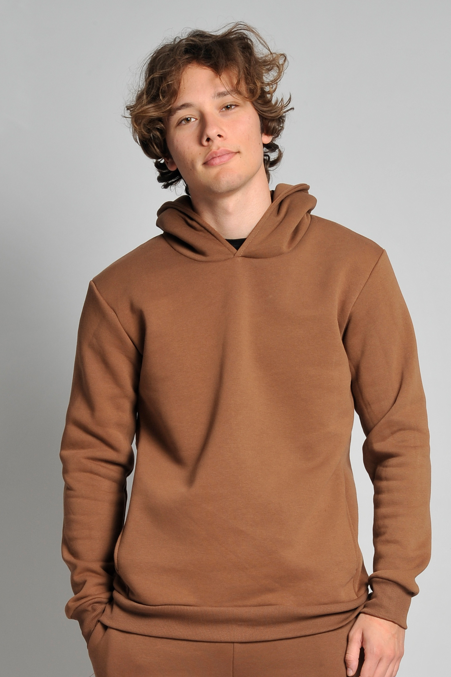 Sudadera con capucha Soft F/T. Urbana unisex 100% algodón 320 gr. Negra XS