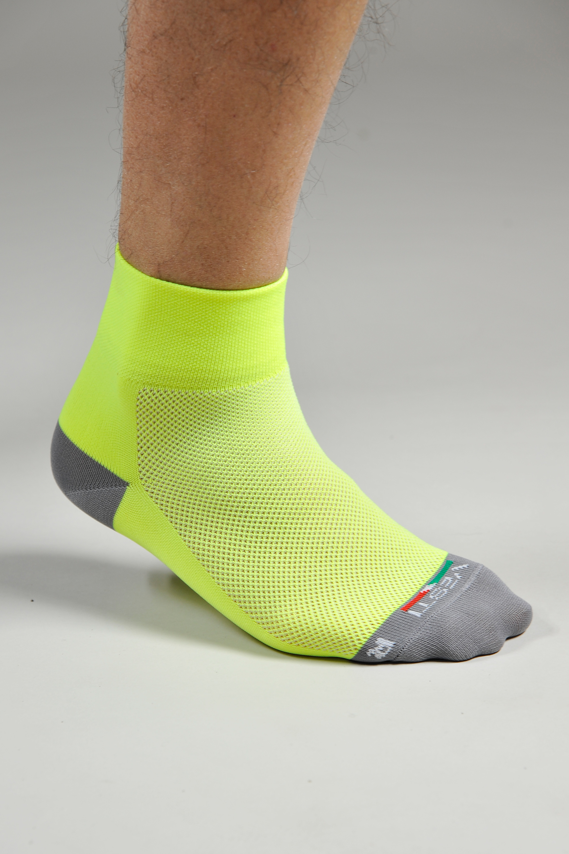 Calcetines Base Running 98/2% Pam/Ela Amarillo fluorescente Talla 35/38