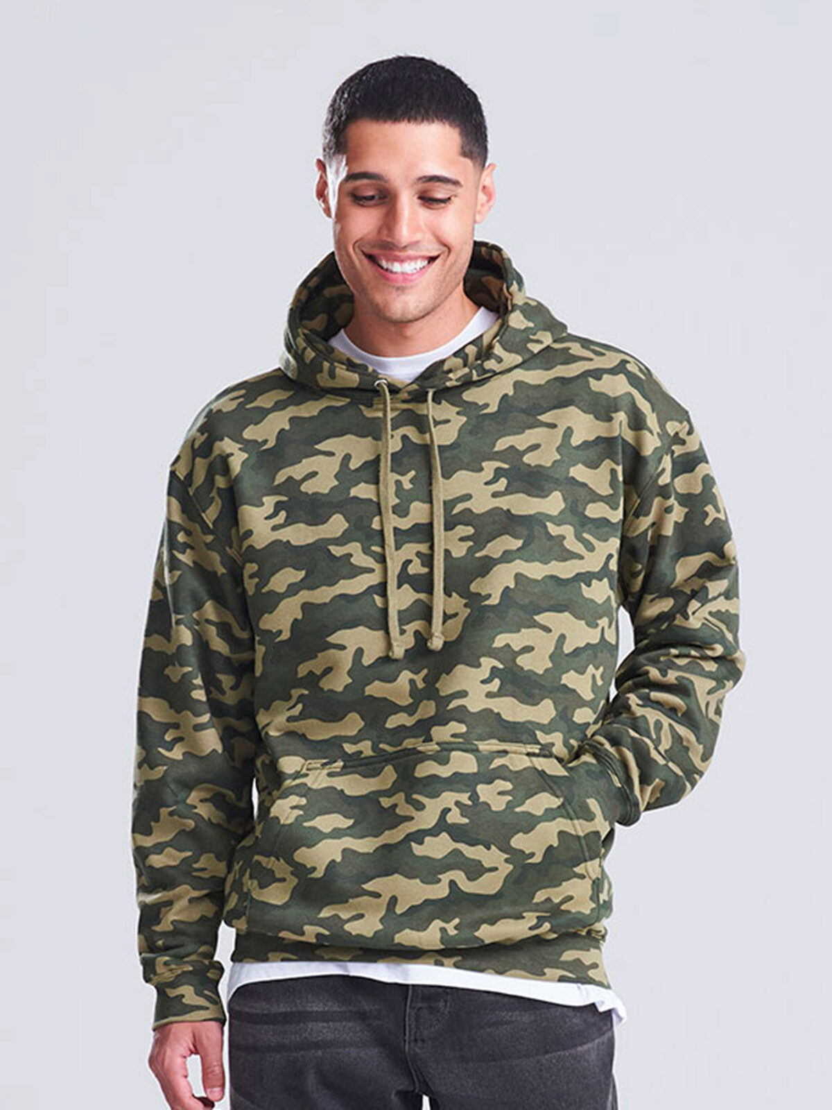 Sudadera con capucha de camuflaje