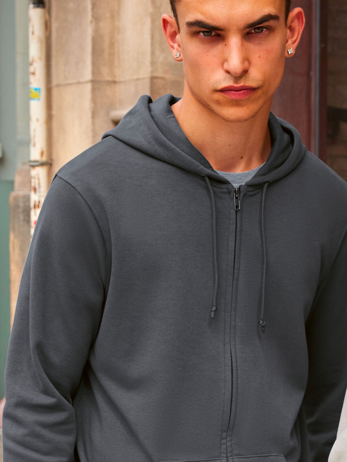 Chaqueta con capucha y cremallera Inspire_°