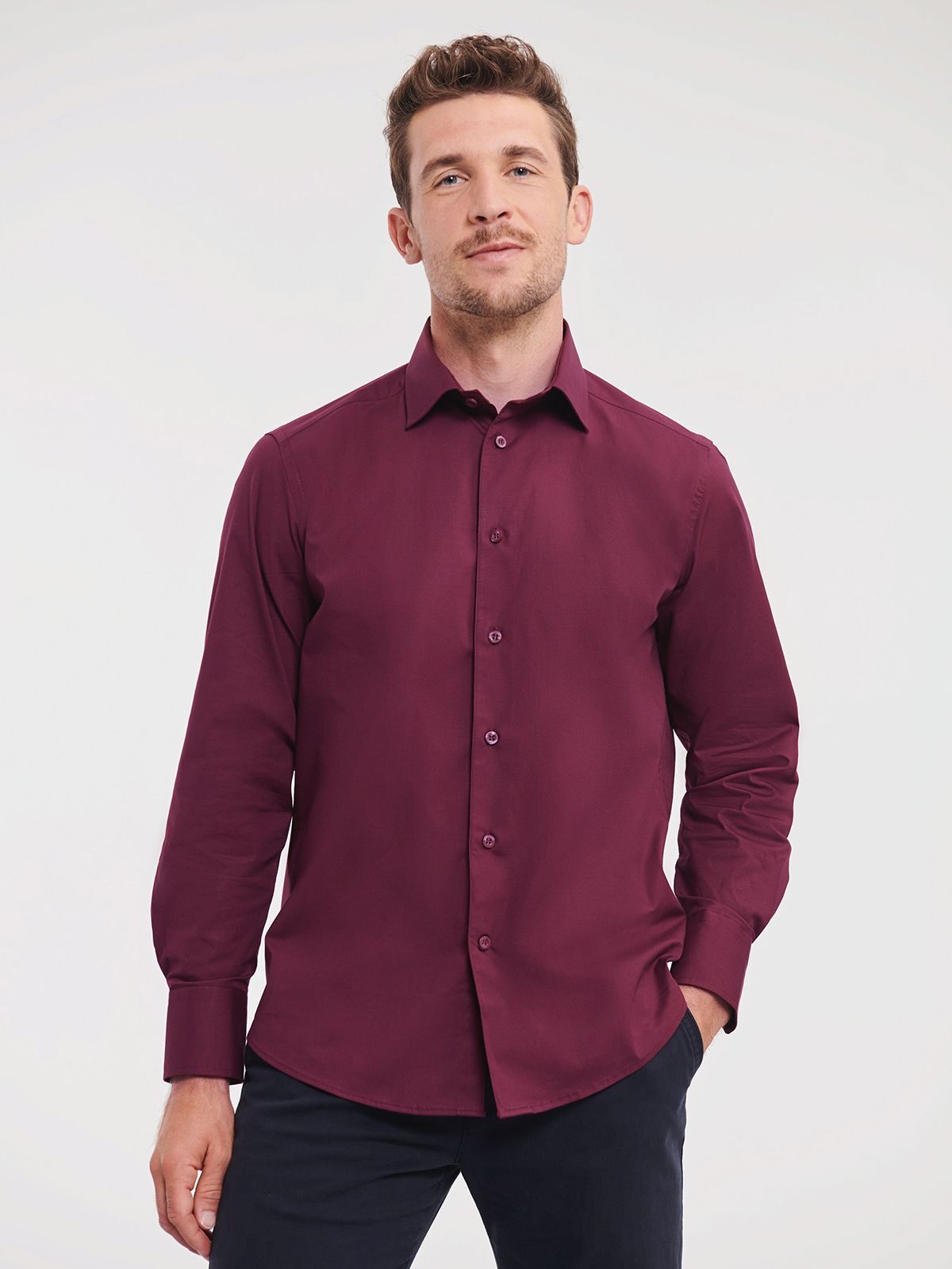 Camisa elástica ajustada de manga larga para hombre