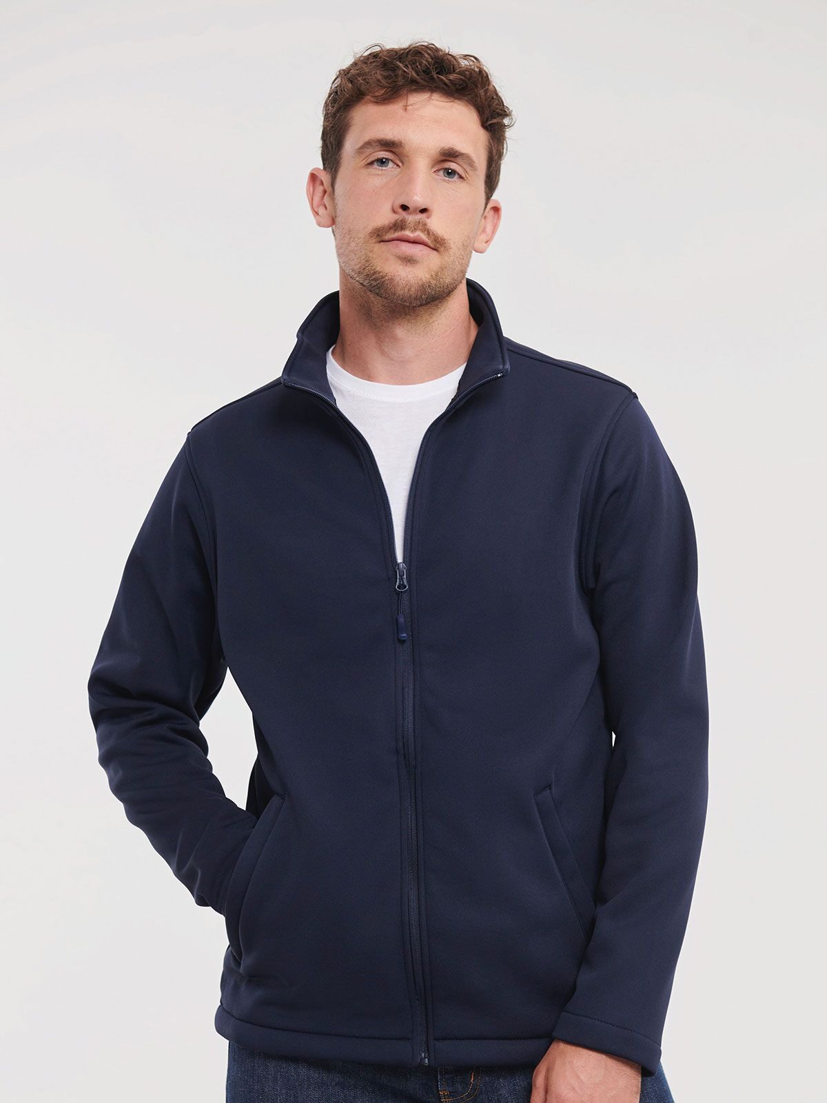 Chaqueta softshell elegante para hombre