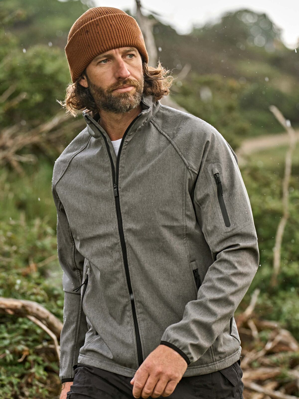 Chaqueta softshell ligera de alto rendimiento para hombre