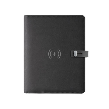 CARPETA EMERGE A5. Carpeta A5 de poliéster reciclado 300D (100 % rPET) con carga inalámbrica. - 103 - Negro