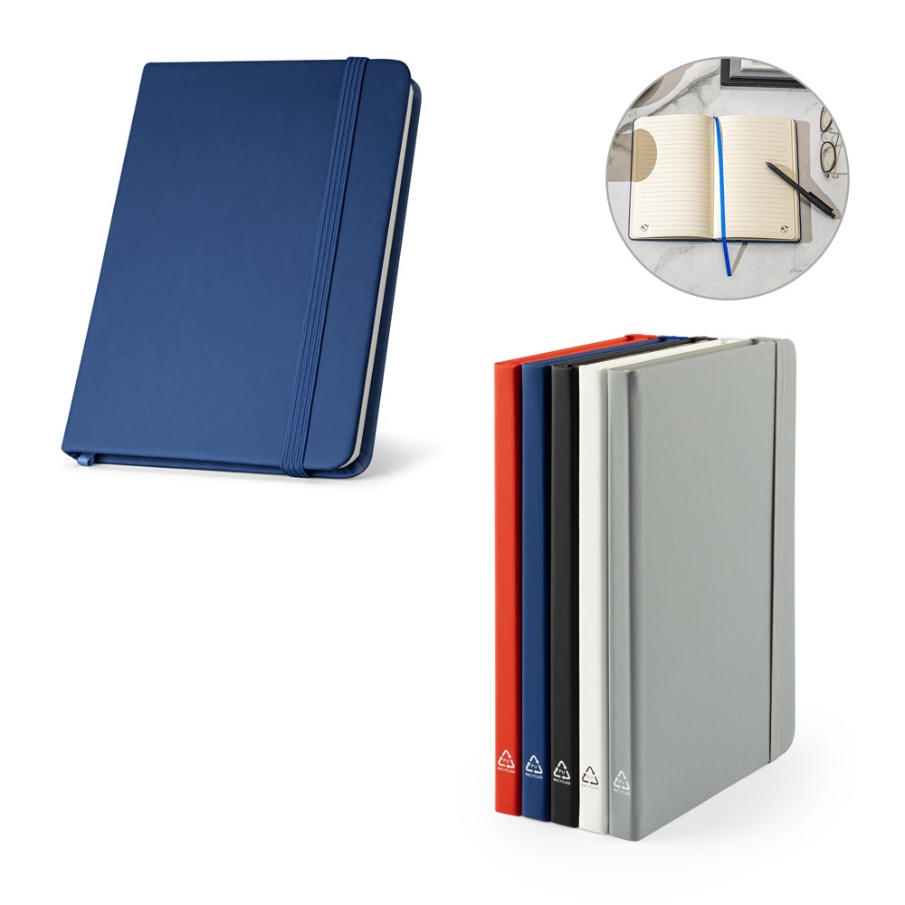 CAMPUS. Cuaderno A5 con tapa dura de PU (35% reciclado) y páginas rayadas 100% recicladas.