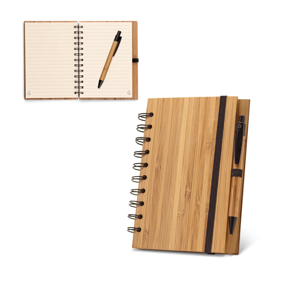 DICKENS A5. Cuaderno A5 con espiral de bambú y papel 100% reciclado.